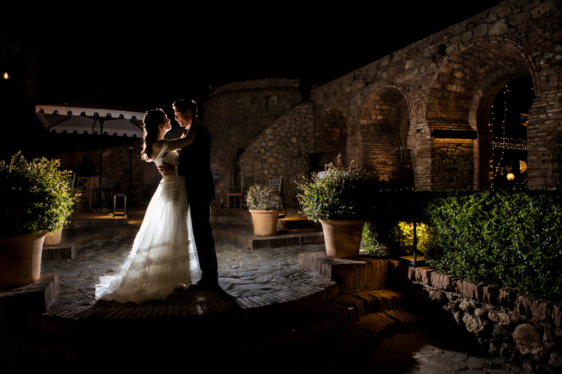 Castillo Santa Catalina at night