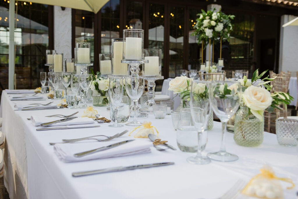 Table decorations at Casa de la Era Marbella