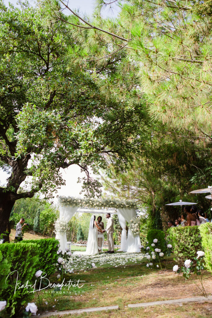 Fica Villa Palma ceremony area surrounded by nature