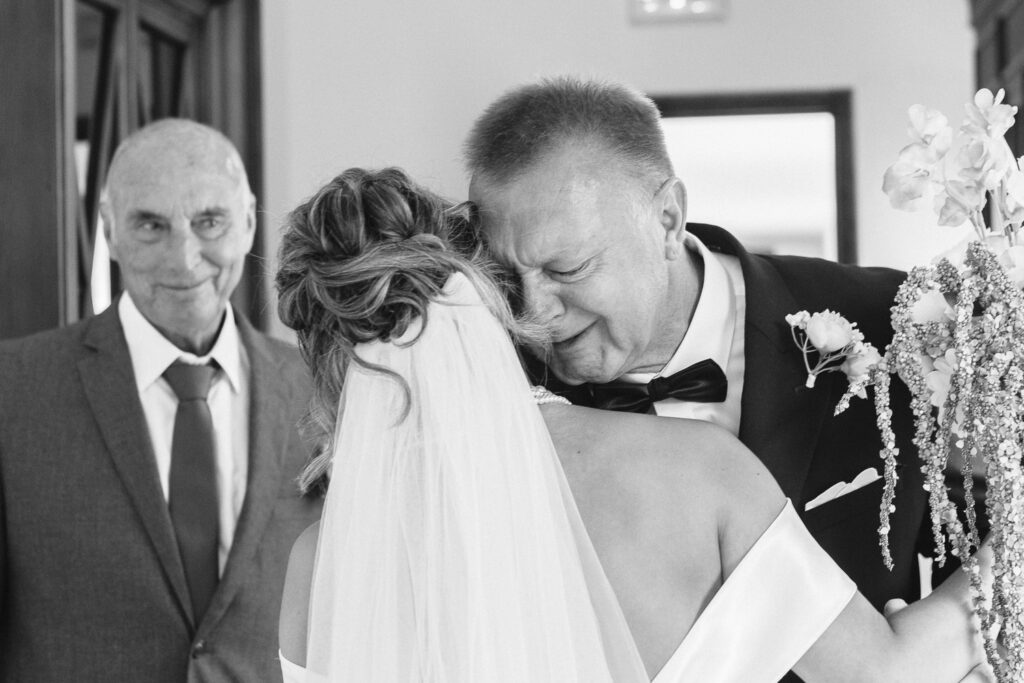 Dad getting emotional seeing his daughter in her wedding dress